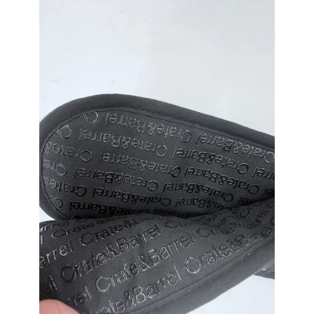 Crate & Barrel‎ Double Oven Mitt Black Silicone Grip Quilted Cotton